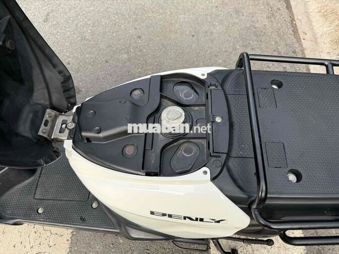 Honda Benly 50Fi Trắng
