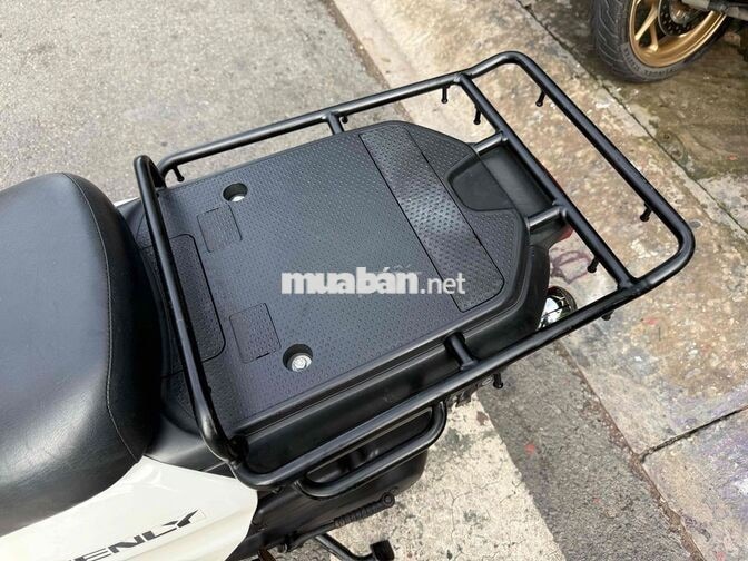 Honda Benly 50Fi Trắng