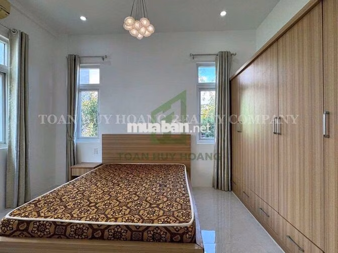 Cho thuê biệt thự khu Phúc Lộc Viên