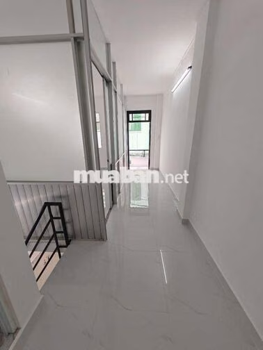BÁN NHÀ Q11 - TÂN THÀNH - NGUYỄN THỊ NHỎ - HỒNG BÀNG - 24M2
