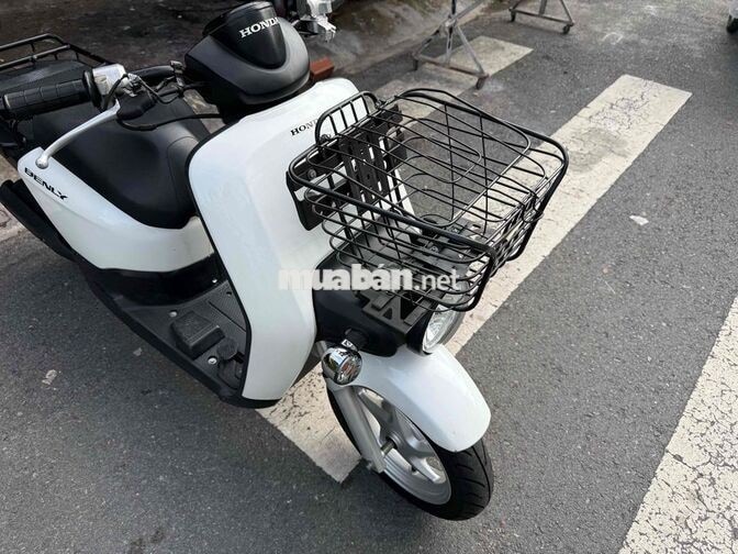 Honda Benly 50Fi Trắng