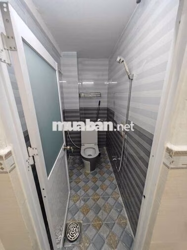 BÁN NHÀ Q11 - TÂN THÀNH - NGUYỄN THỊ NHỎ - HỒNG BÀNG - 24M2
