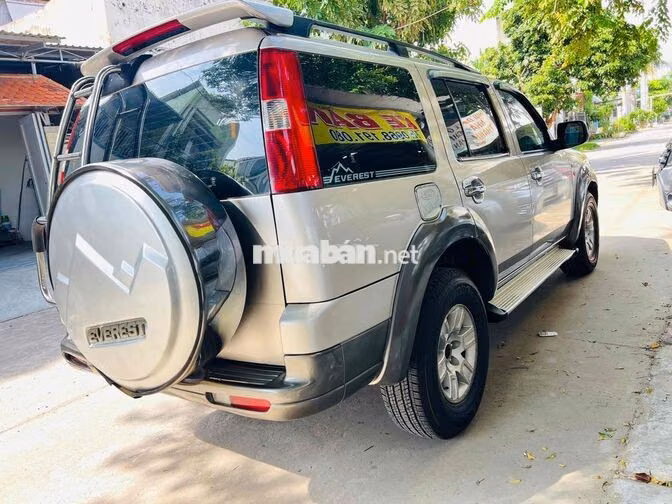 Ford Everest 2008 - 2 Cầu Máy Dầu