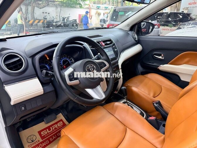Toyota Rush 2018 Trắng 126.000 km
