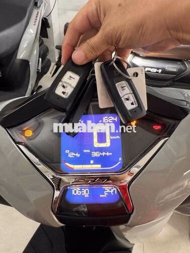 Honda SH 350i 2022(Máy Thái) Chạy 3.600Km Xe Lướt