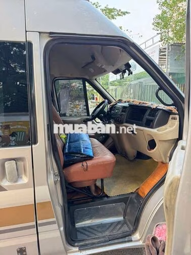 Ford Transit 2016 16 chỗ xe như mới