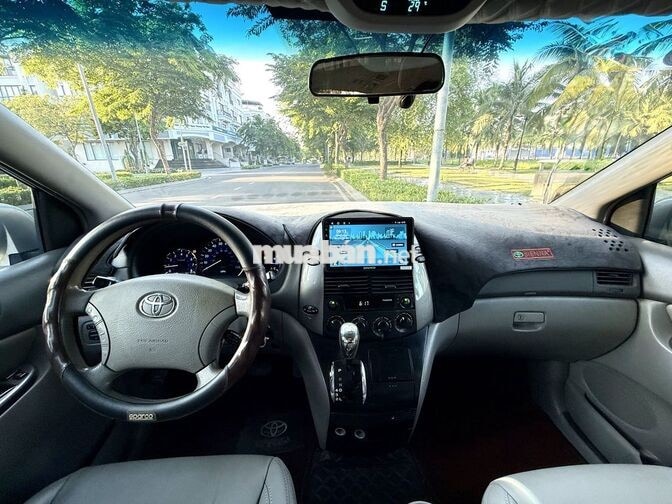 Toyota Sienna LE 2008 Tự động Bạc 7 chỗ