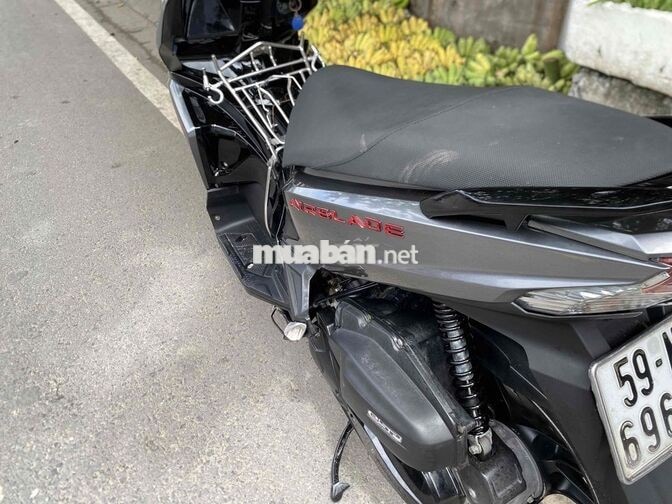 Honda Air Blade 2016 Đen xám lambo