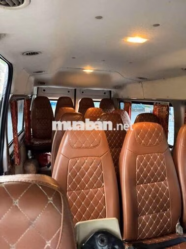 Ford Transit 2016 16 chỗ xe như mới