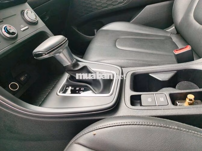 Hyundai Creta 2023 Đỏ 28.000 km