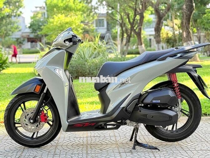Honda SH 125 ABS 2026 Xám