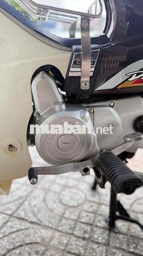 Honda Dream Thái 2000 7số B64