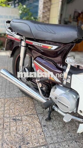 Honda Dream Thái 2000 7số B64