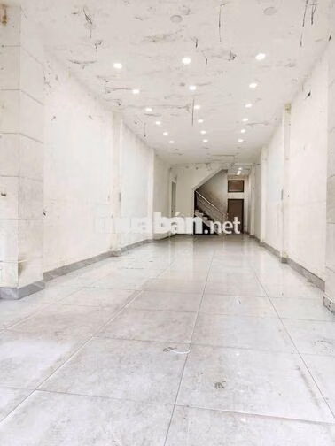 Cho thuê nhà Mặt tiền Hải Thượng Lãn Ông, Q5-4,2x20m-4 Tấm-4p4w