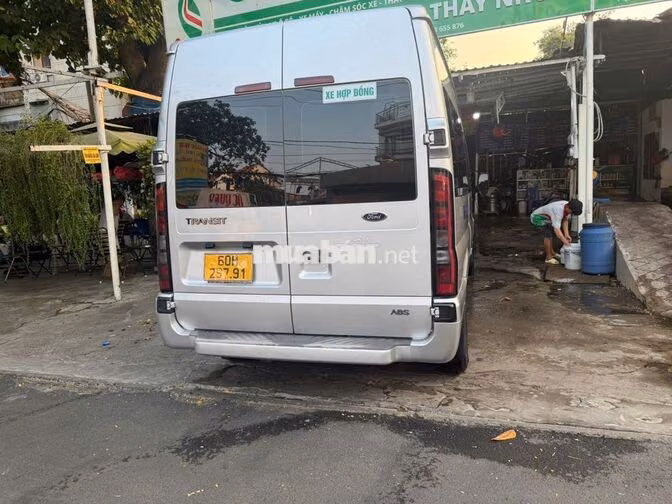 Ford Transit 2022 16 chỗ Bạc 93000km