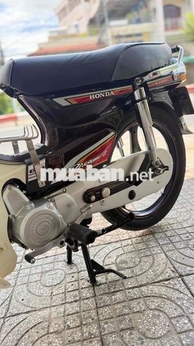 Honda Dream Thái 2000 7số B64