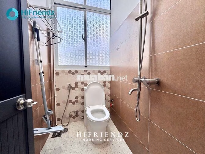 STUDIO CỬA SỔ TRỜI - THANG MÁY - CHÂN CẦU NGUYỄN VĂN CỪ SÁT Q1 Q5