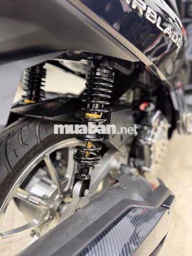 Honda Air Blade 150 ABS ,bstp 9chủ ,full đồ chơi