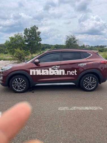 Hyundai Tucson 2020 2.0D đặc biệt Đỏ 120000km