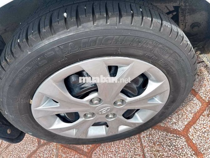 Hyundai i10 2015 Số sàn Trắng