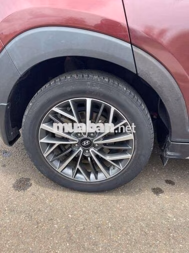 Hyundai Tucson 2020 2.0D đặc biệt Đỏ 120000km