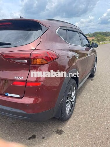 Hyundai Tucson 2020 2.0D đặc biệt Đỏ 120000km