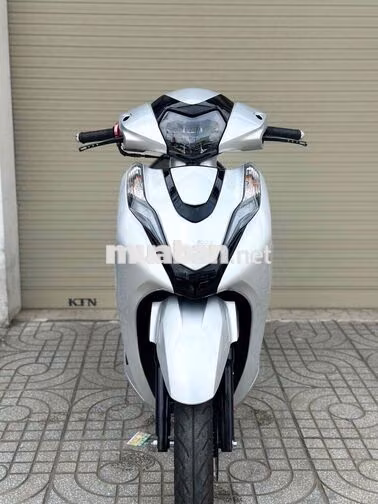 Honda Lead 2019 Bạc