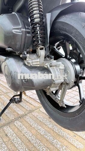 Yamaha NVX 125 2017 khoá ga B84