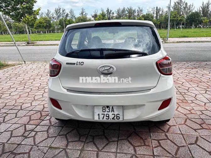 Hyundai i10 2015 Số sàn Trắng