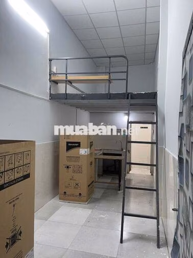 Nhượng lại phòng trọ đầu tháng 9 ở