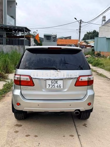 Toyota Fortuner 2009 Tự động Bạc
