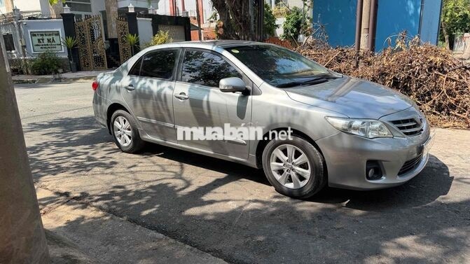 Toyota Altis 2013 1.8AT Tự động Xám