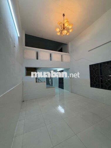 Cho thuê Nguyên căn 100m2 ngõ oto đậu hóc môn