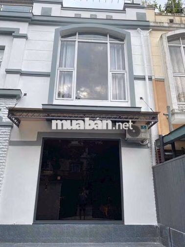 🏡 CHO THUÊ BIỆT THỰ PHÚ MỸ HƯNG – MỸ GIANG 1