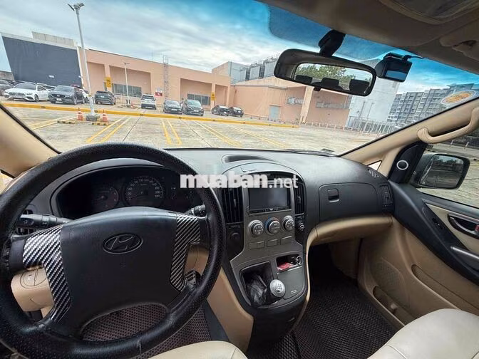Hyundai Starex 2013 Bạc Số sàn 9 chỗ