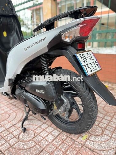 Honda Vision 217 Bạc Zin chất Sơn mới