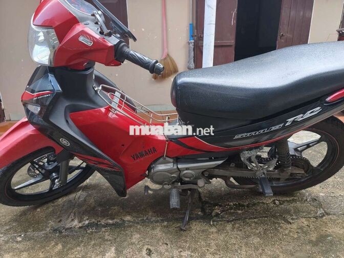 Yamaha Sirius RC Đỏ đen Thể thao