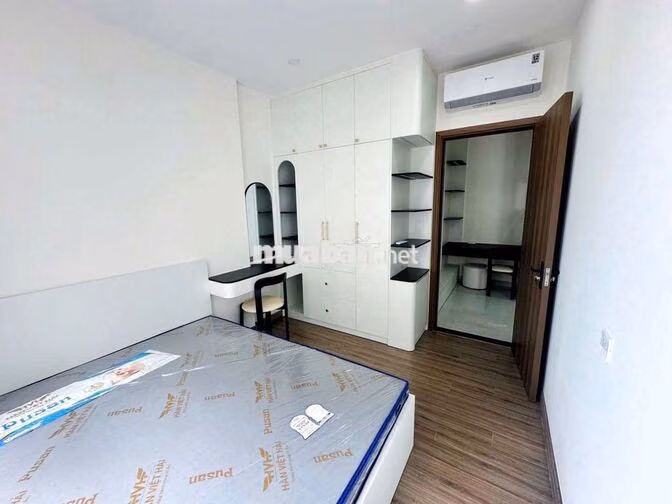 Căn hộ A&T Sky Garden 47m2 Full nội thất, PN riêng có Bancol giá 7tr