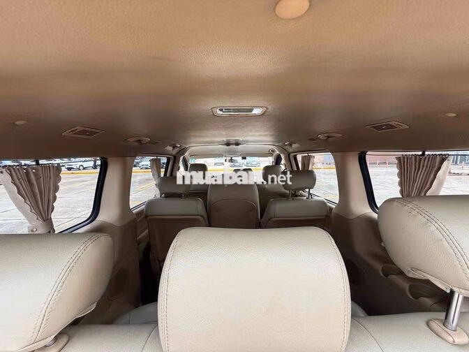 Hyundai Starex 2013 Bạc Số sàn 9 chỗ