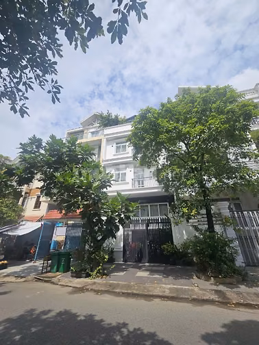 Bán nhà mặt tiền Thân Văn Nhiếp sát Nguyễn Thị Định 1H3T có thang máy