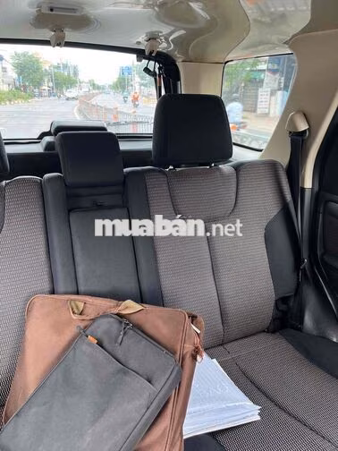 Ford Escape XLS Xám 5 chỗ