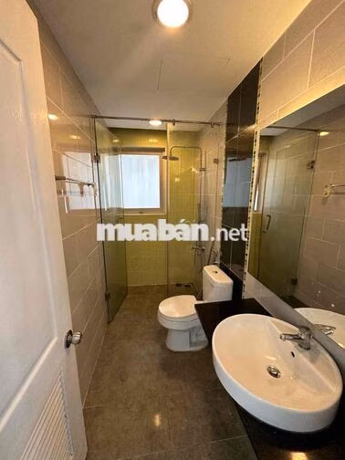 Share 1 phòng ngủ chung cư 2pn2wc