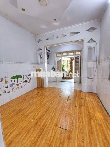 🏠 Nhà cho thuê 100m2,gần trường Ng Hồng Đào,Xuân Thới Sơn 🏠