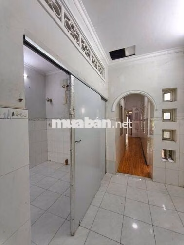 🏠 Nhà cho thuê 100m2,gần trường Ng Hồng Đào,Xuân Thới Sơn 🏠