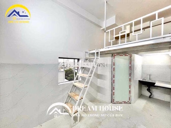 GẦN ĐH CÔNG THƯƠNG - SẴN MÁY LẠNH, TÒA THANG MÁY, GÁC CAO