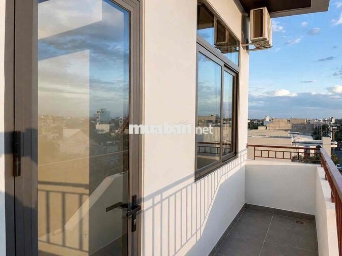 Chính chủ cho thuê nguyên toà căn hộ 14p Phan Hoan, sát Minh Mạng