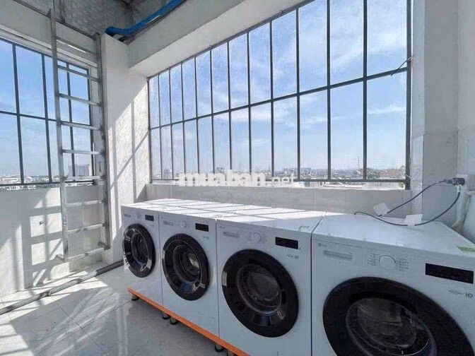GẦN ĐH CÔNG THƯƠNG - SẴN MÁY LẠNH, TÒA THANG MÁY, GÁC CAO