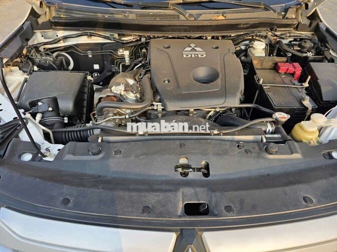 Mitsubishi Triton 2022 Tự động Dầu 5 chỗ Trắng