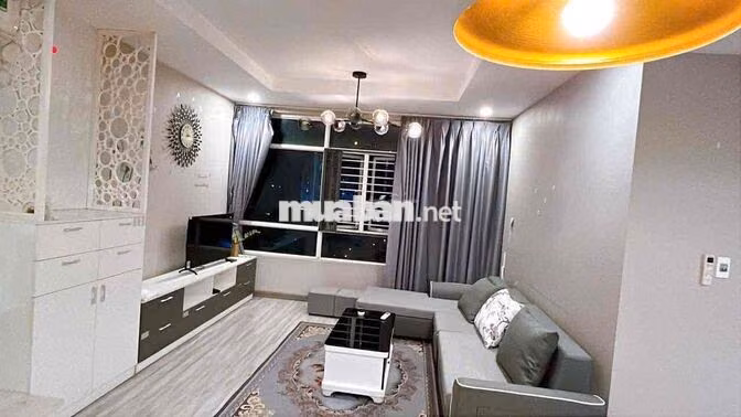 Bán căn hộ sổ hồng riêng 3pn 129m2 giá rẻ nhất thị trường,