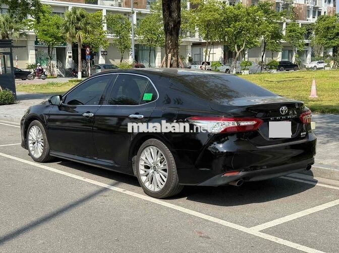 Toyota Camry 2.5Q 2020 Thái Lan Đen